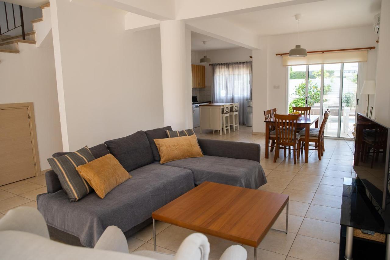 Konnos Villa Ekaterina Protaras Exteriör bild