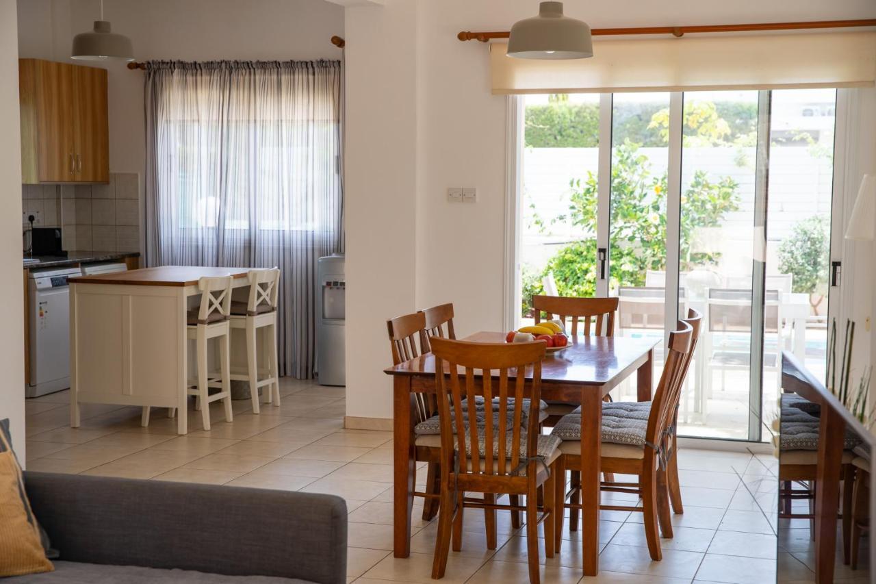 Konnos Villa Ekaterina Protaras Exteriör bild